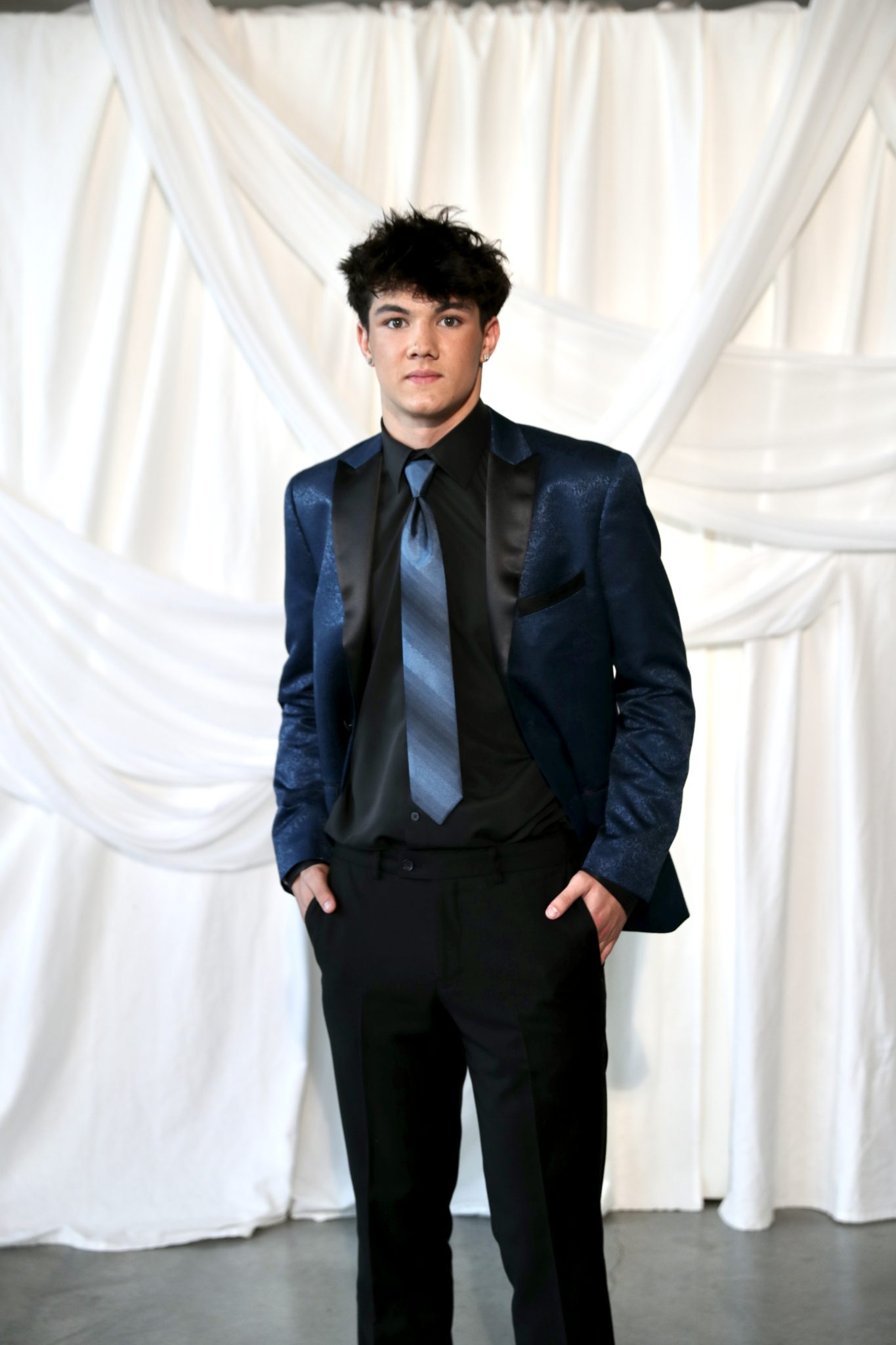 Peak Blue Paisley Dinner Jacket - Image 3